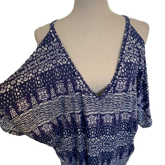 New La made blouse top cold shoulder spaghetti strap.  Blue print size medium - Picture 1 of 9